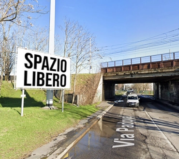 Affissione codice 100193 4,50x3 - Via Padova Milano Milano(Lombardia)